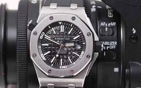 愛彼手表表針不走了解決技巧詳解(常見故障原因及維修建議)(圖) 愛彼手表表針不走了解決技巧詳解(常見故障原因及維修建議)(圖)