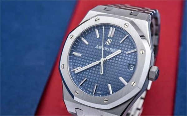 愛(ài)彼手表機(jī)芯生銹解決辦法集錦（有效保養(yǎng)與修復(fù)技巧）（圖）