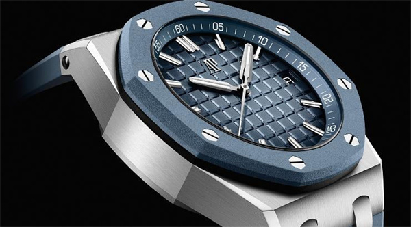 愛彼腕表表盤有劃痕如何解決(圖) 愛彼腕表表盤有劃痕如何解決(圖)