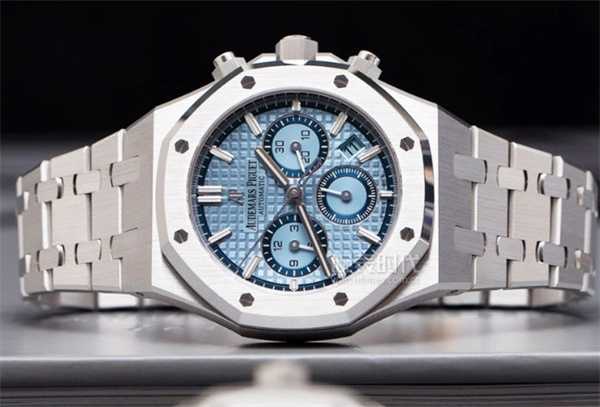 愛彼腕表發條一直上不緊解決技巧匯總(圖) 愛彼腕表發條一直上不緊解決技巧匯總(圖)