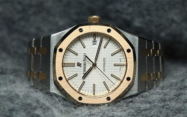 愛彼基本入門款男士鋼表（圖）