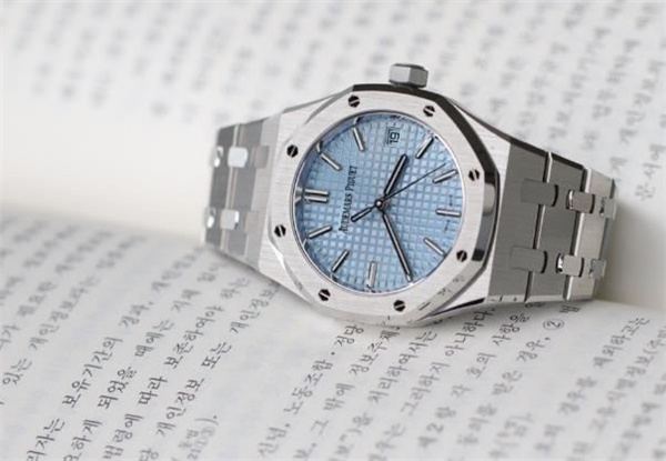 愛彼手表進水了解決辦法集錦（圖）