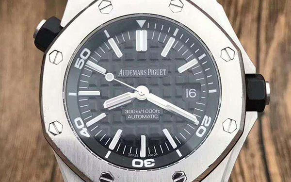 愛彼手表表殼有劃痕處理方法匯總（圖）